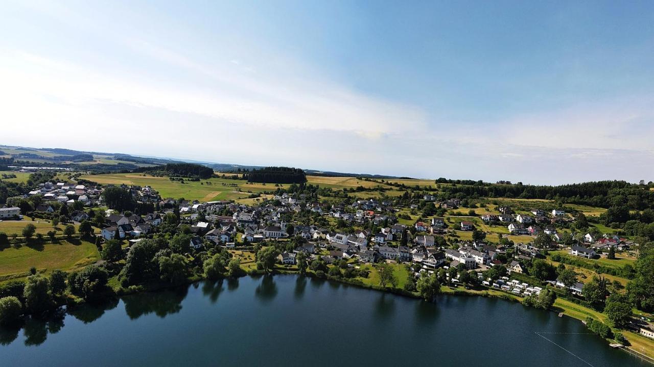 Luxus Ferienwohnung Chalet Seenaehe Schalkenmehren Exteriör bild